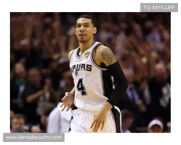 三冠王丹尼格林宣布退役回顾三队三冠的辉煌历程